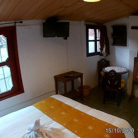 Hotel Dugelay San Cristóbal de Las Casas Kültér fotó